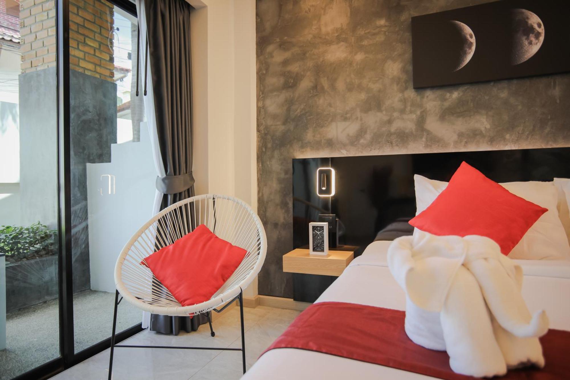 Etk Patong Resort Buitenkant foto