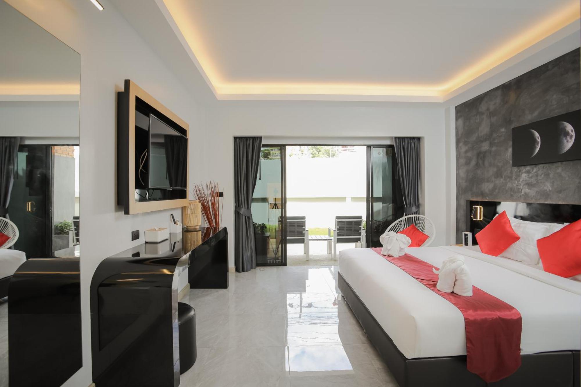Etk Patong Resort Buitenkant foto