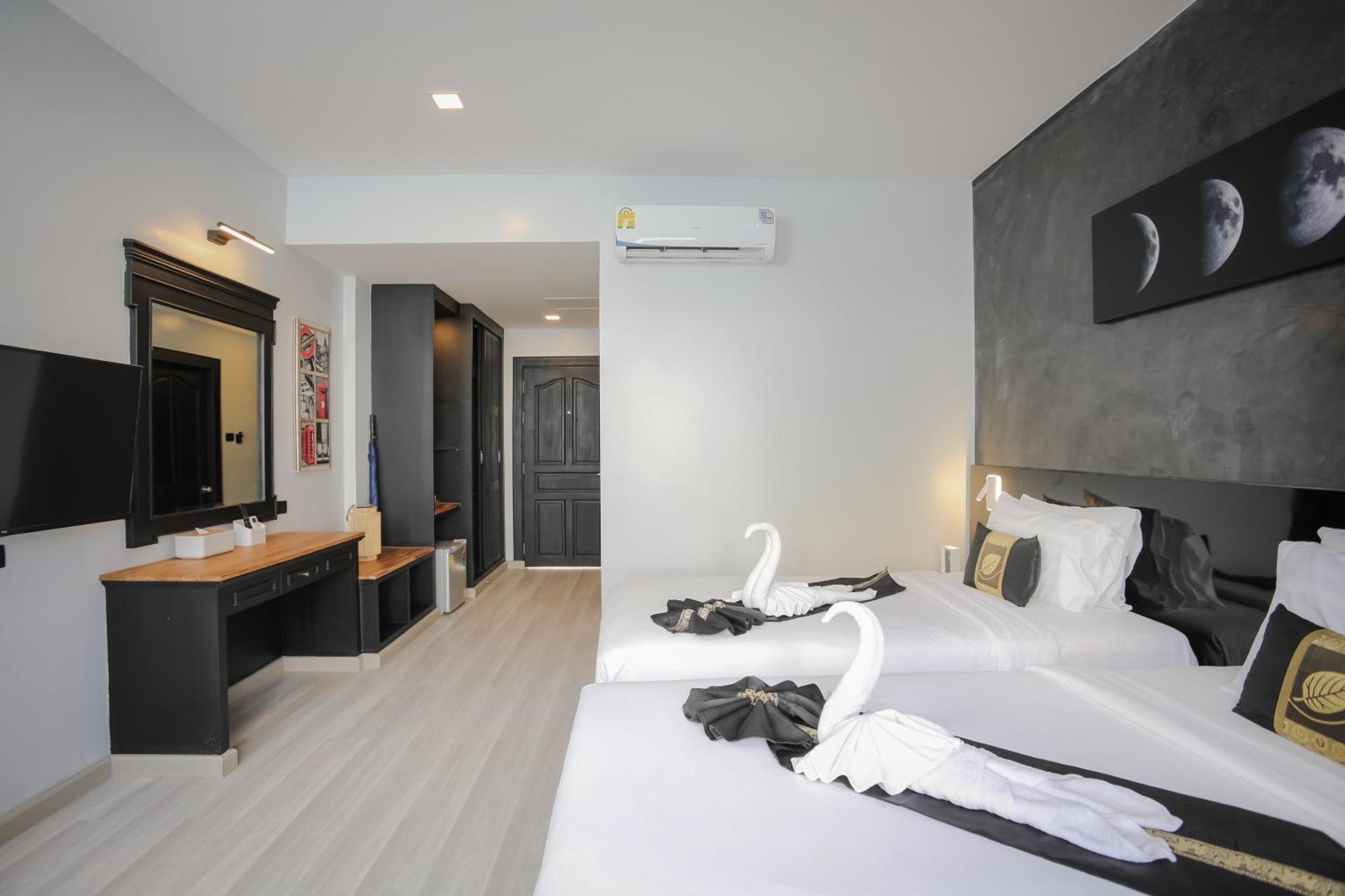 Etk Patong Resort Buitenkant foto